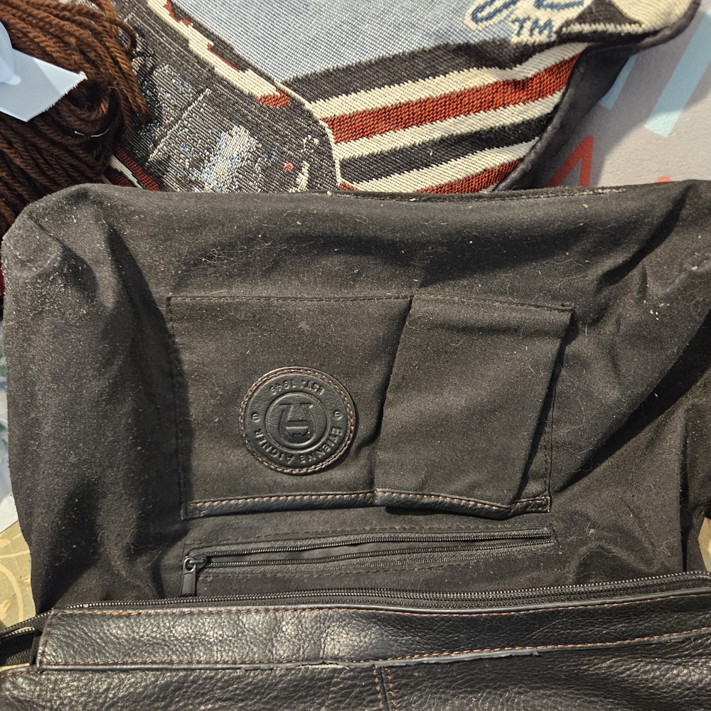 Etienne Aigner Black Leather Bag - Picture 5 of 5